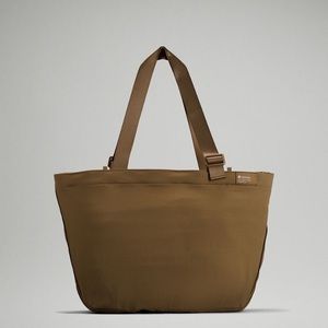 🔥 Lululemon Clean Lines Tote Bag Artifact 22L